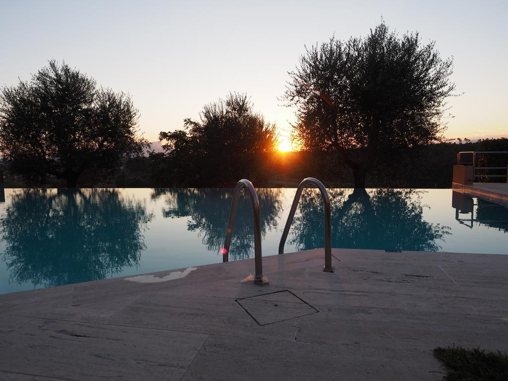 Agriturismo Le Due Querce Lazzeretto 外观 照片
